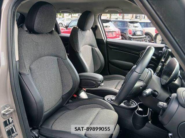 Bmw MINI 2023-11 8413614-6