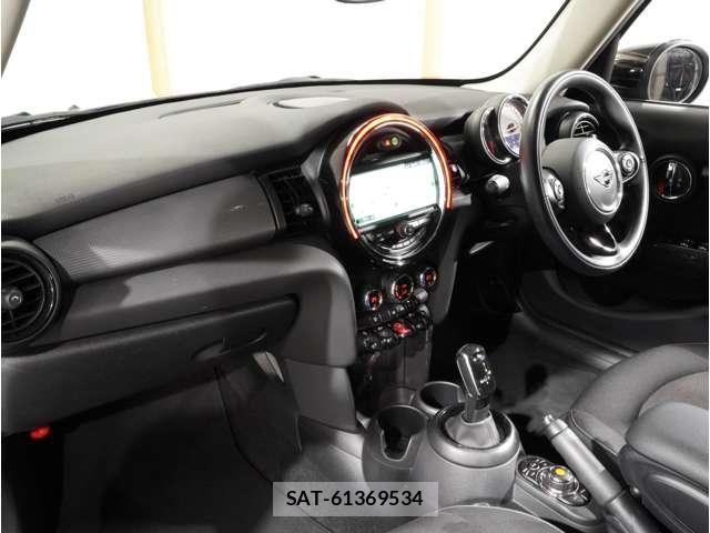 Bmw MINI 2020-08 8457911-12