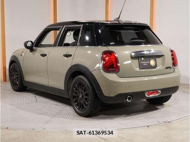 Bmw MINI 2020-08 8457911-1
