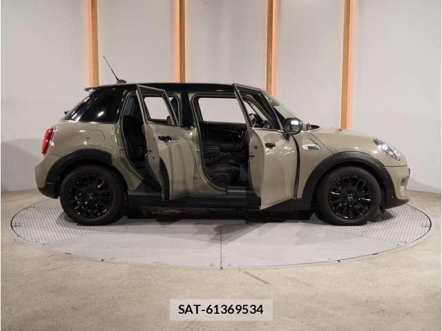 Bmw MINI 2020-08 8457911-21