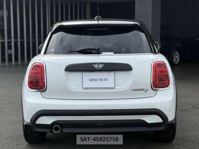Bmw MINI 2023-11 8485744-14
