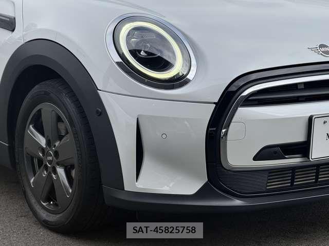 Bmw MINI 2023-11 8485744-17