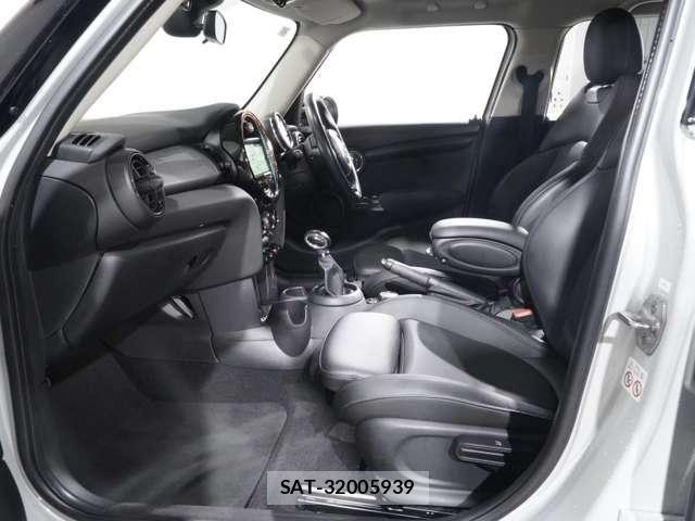 Bmw MINI 2019-09 8485749-9