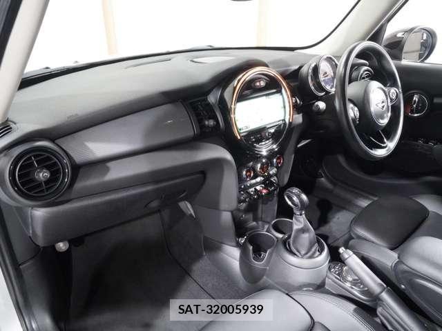 Bmw MINI 2019-09 8485749-12