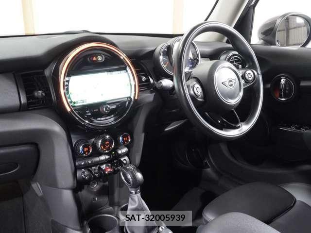 Bmw MINI 2019-09 8485749-15