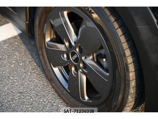 Bmw MINI 2023-07 8562686-11