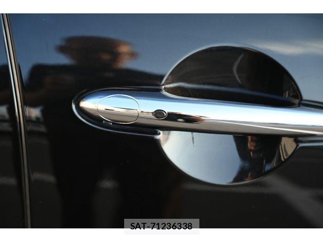 Bmw MINI 2023-07 8562686-13