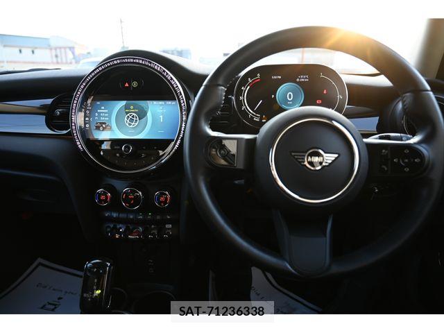 Bmw MINI 2023-07 8562686-22