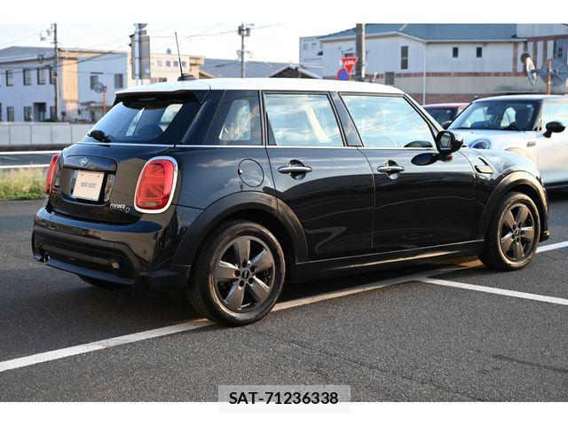 Bmw MINI 2023-07 8562686-4