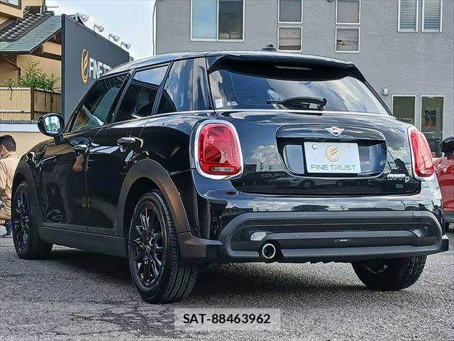 Bmw MINI 2022-07 8627722-18