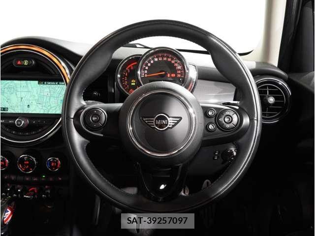 Bmw MINI 2019-03 8627721-14