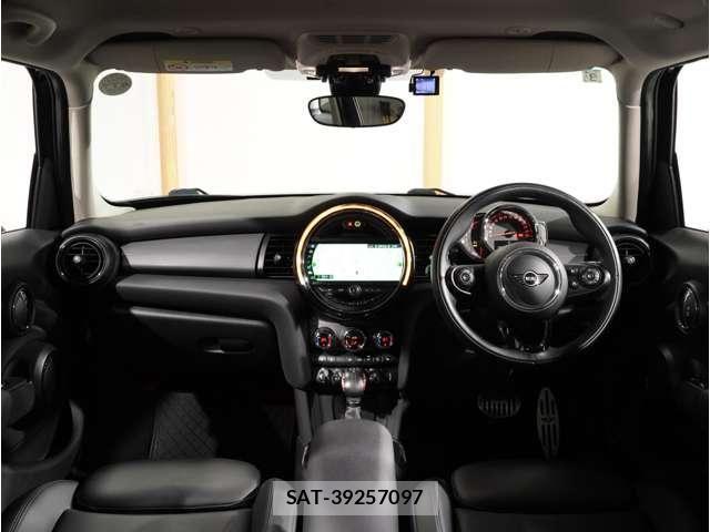 Bmw MINI 2019-03 8627721-2
