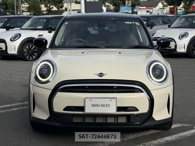 Bmw MINI 2022-10 8666523-12
