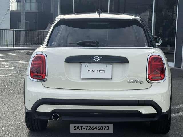 Bmw MINI 2022-10 8666523-15