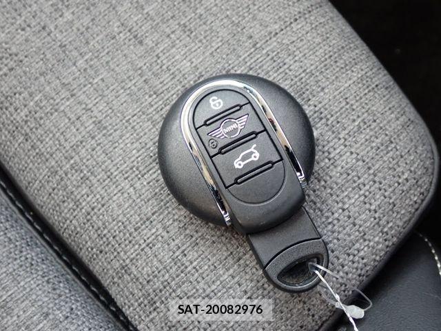 Bmw MINI 2023-10 8666517-28