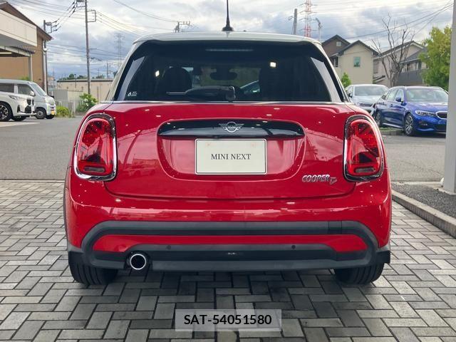Bmw MINI 2021-07 8660260-4