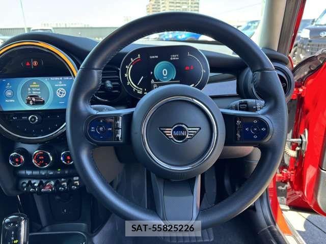 Bmw MINI 2021-11 8660259-18