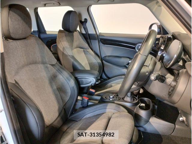 Bmw MINI 2023-07 8666522-13