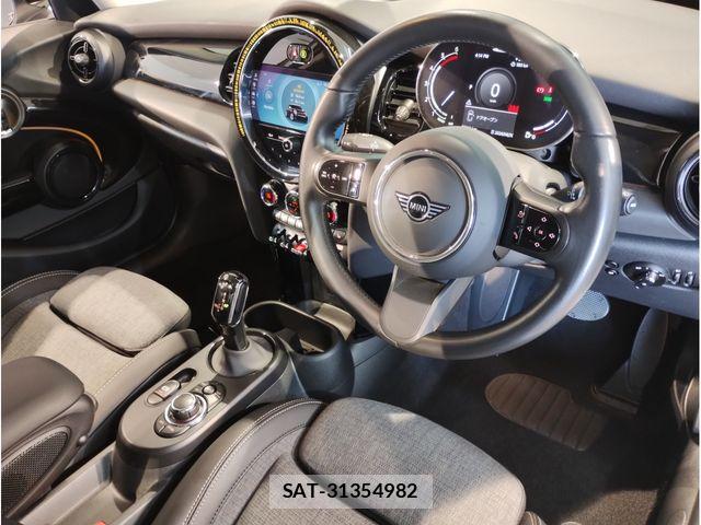 Bmw MINI 2023-07 8666522-14