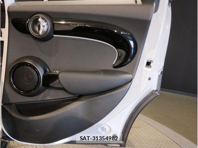 Bmw MINI 2023-07 8666522-28