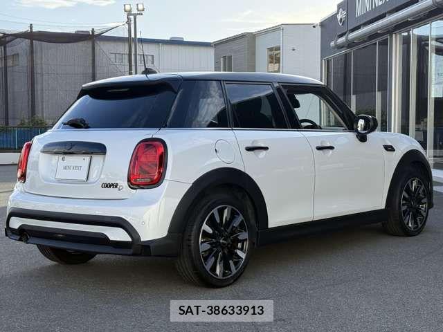 Bmw MINI 2024-04 8666519-16