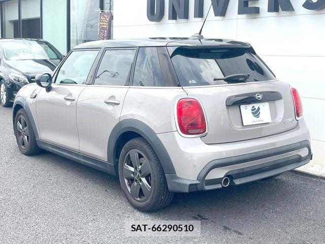 Bmw MINI 2021-08 8660258-16