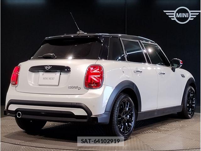 Bmw MINI 2023-07 8743999-2
