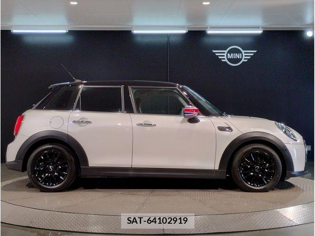 Bmw MINI 2023-07 8743999-7