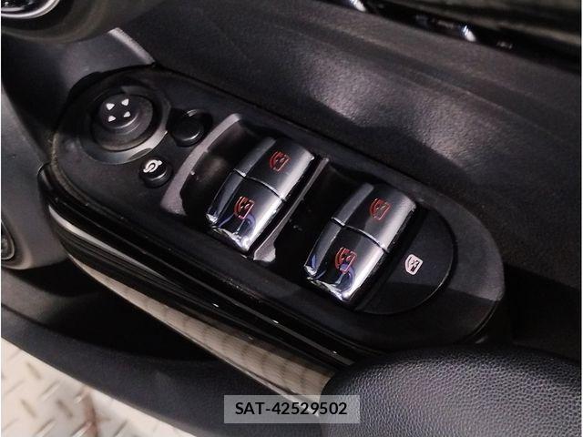 Bmw MINI 2023-12 8744006-22