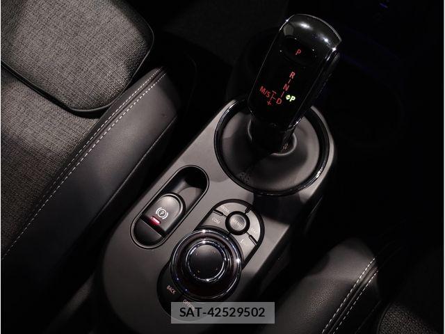 Bmw MINI 2023-12 8744006-23