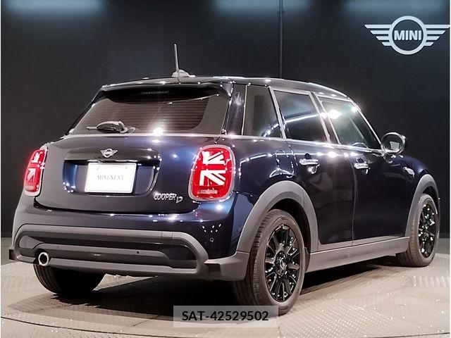 Bmw MINI 2023-12 8744006-2