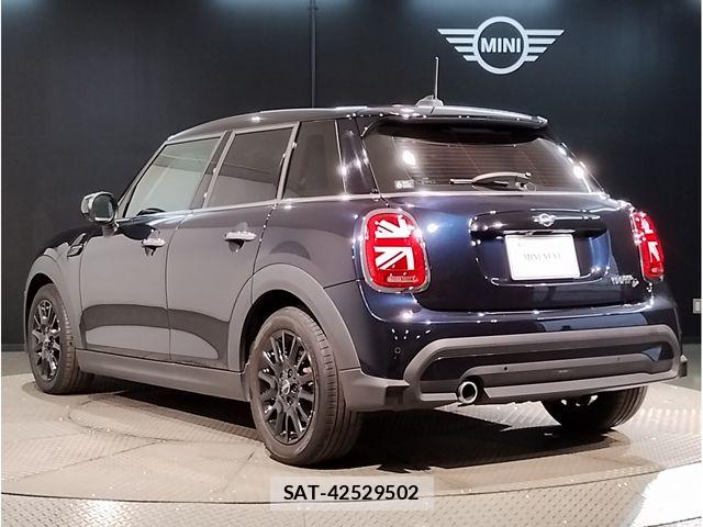 Bmw MINI 2023-12 8744006-6
