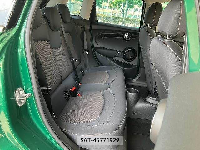 Bmw MINI 2020-10 8796665-11