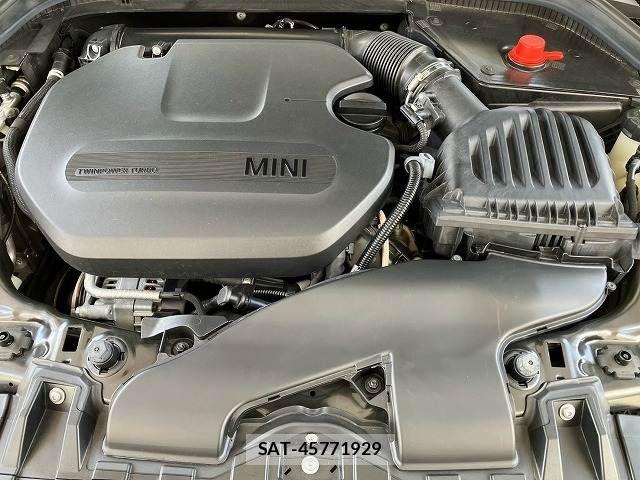 Bmw MINI 2020-10 8796665-13