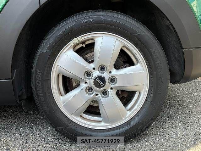 Bmw MINI 2020-10 8796665-18
