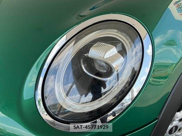 Bmw MINI 2020-10 8796665-19
