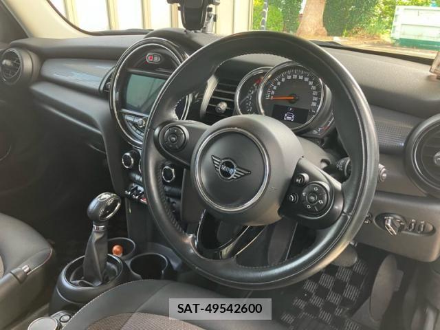 Bmw MINI 2019-06 8796668-14