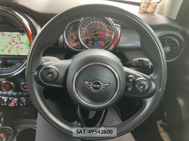 Bmw MINI 2019-06 8796668-15