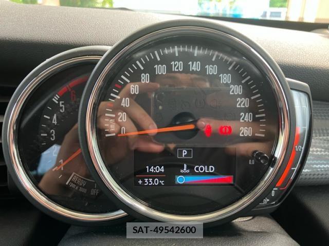 Bmw MINI 2019-06 8796668-16