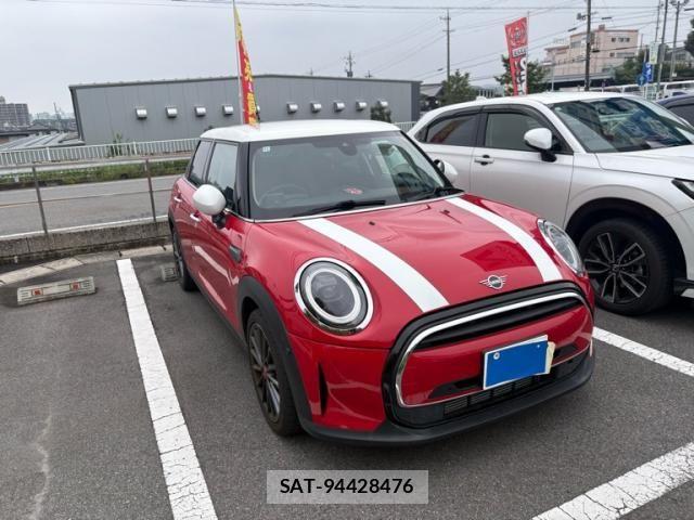Bmw MINI 2022-11 8830341-0