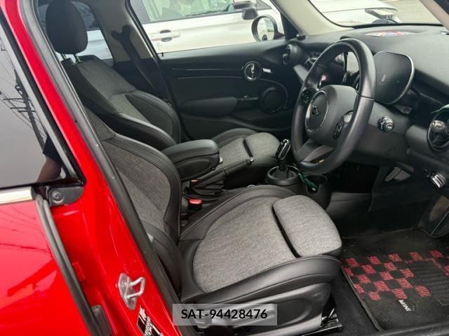 Bmw MINI 2022-11 8830341-10