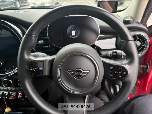 Bmw MINI 2022-11 8830341-14