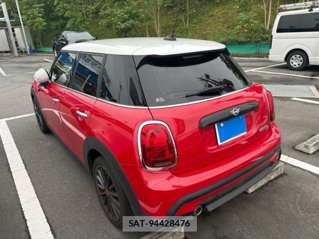 Bmw MINI 2022-11 8830341-1