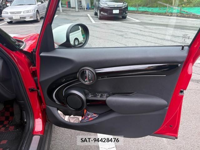 Bmw MINI 2022-11 8830341-8