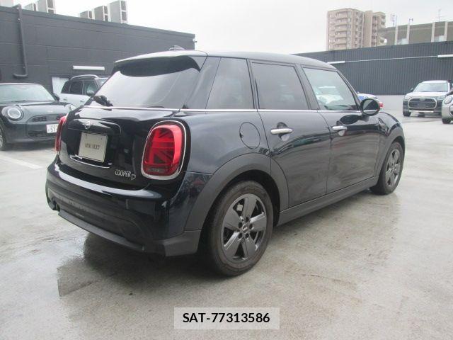 Bmw MINI 2021-07 8830350-13