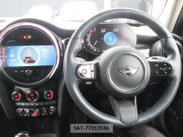 Bmw MINI 2021-07 8830350-25