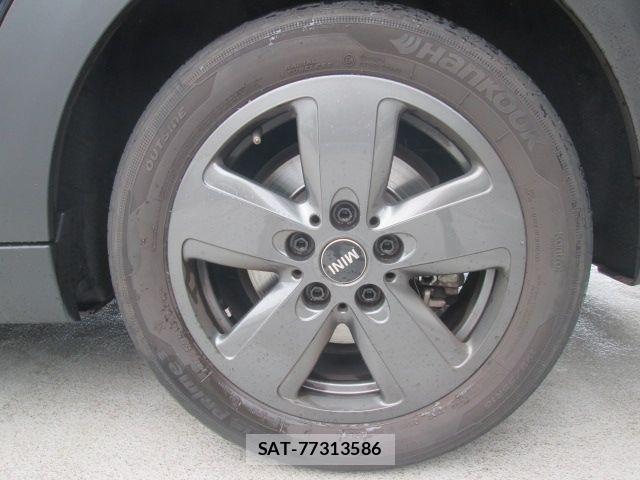 Bmw MINI 2021-07 8830350-7