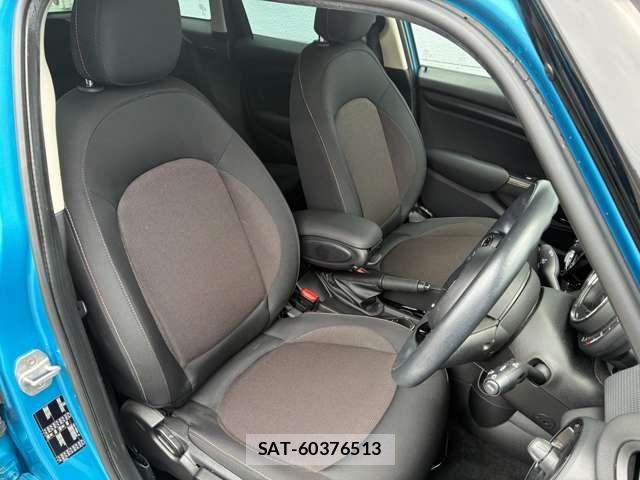 Bmw MINI 2019-09 8849810-11
