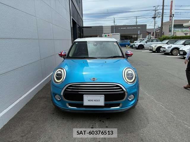 Bmw MINI 2019-09 8849810-1