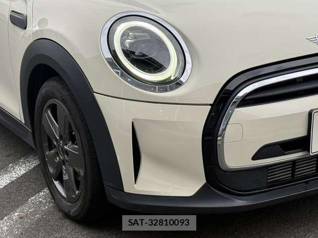 Bmw MINI 2021-08 8849804-18
